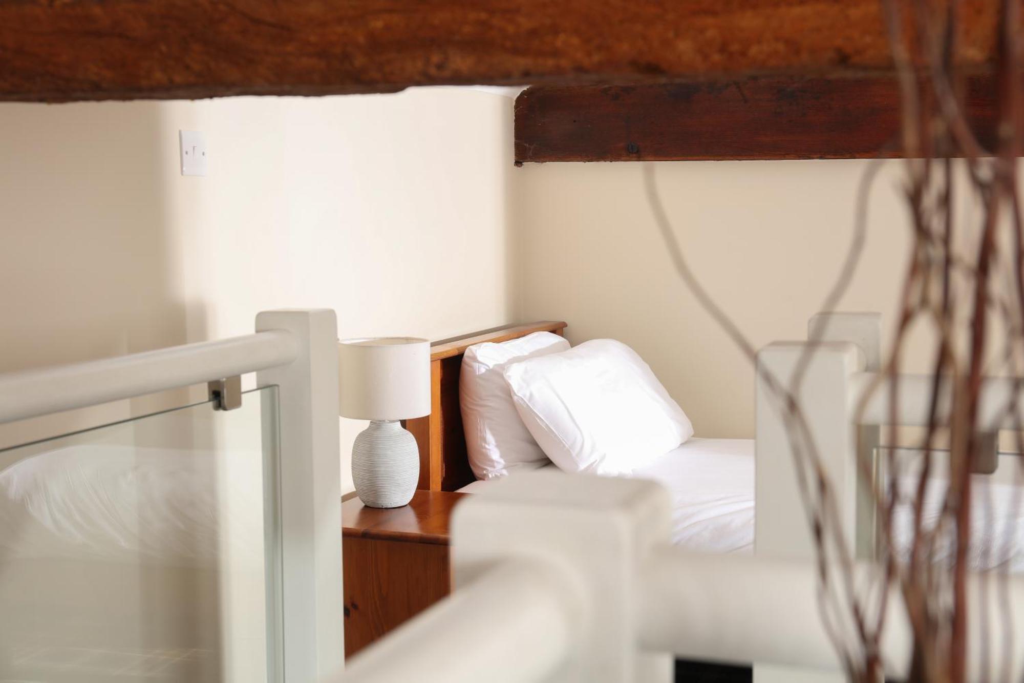 Broom Hall Inn Room photo